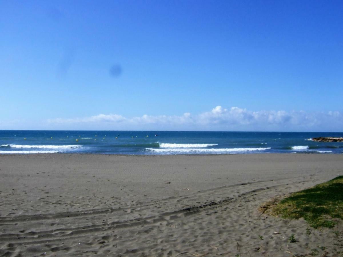 Beachfront House Málaga Esterno foto